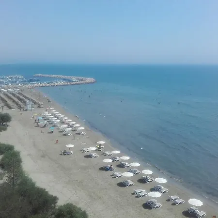 Apartament Direct Salt Lake Views Larnaca